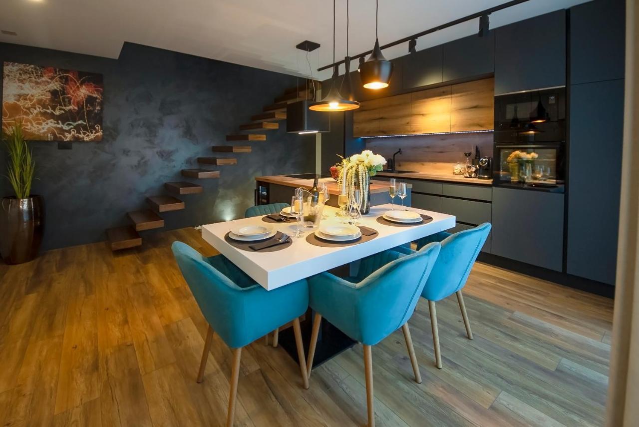 Luxury Apartment Vista Del Sole 시베니크 외부 사진