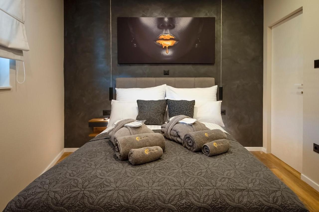 Luxury Apartment Vista Del Sole 시베니크 외부 사진