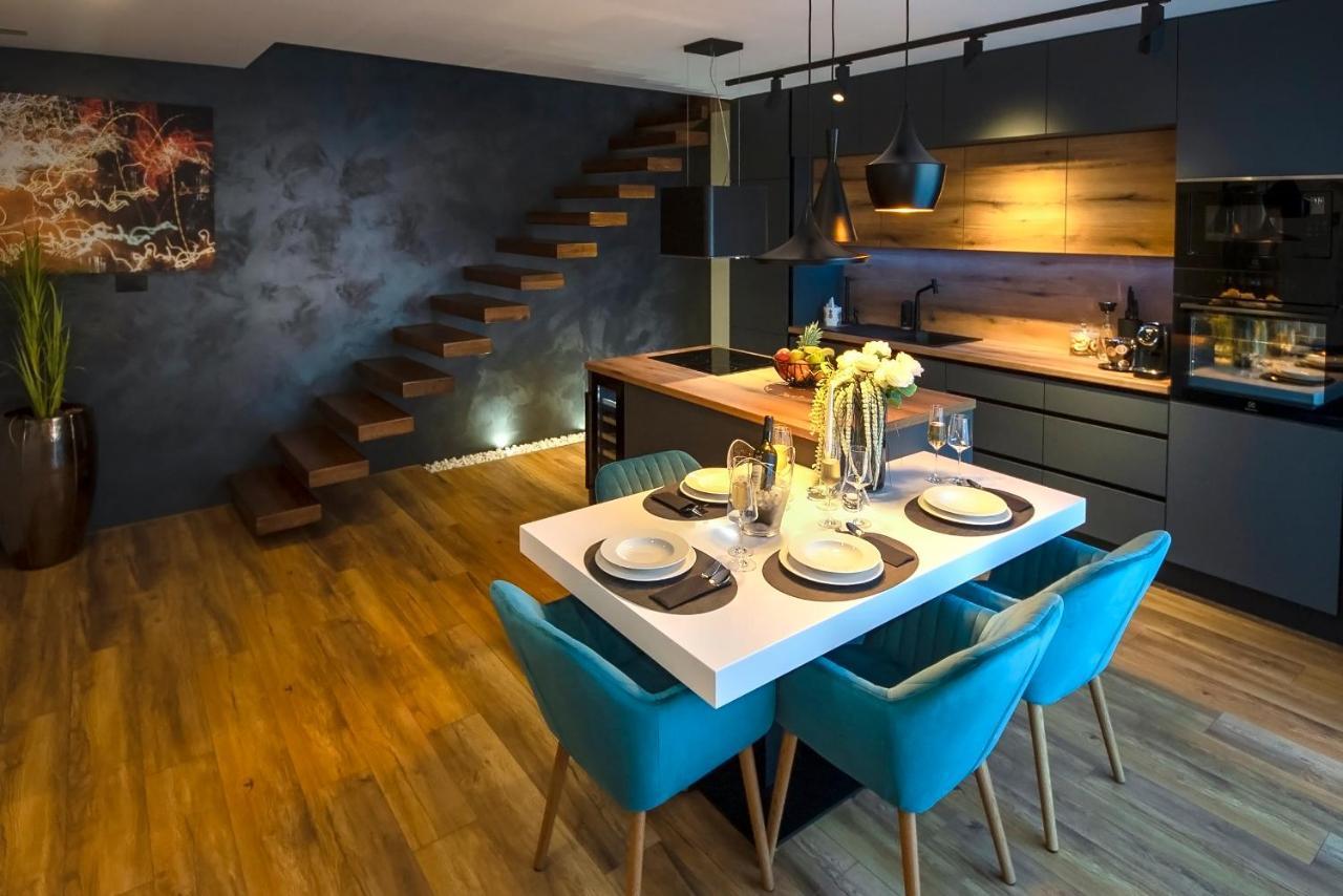 Luxury Apartment Vista Del Sole 시베니크 외부 사진