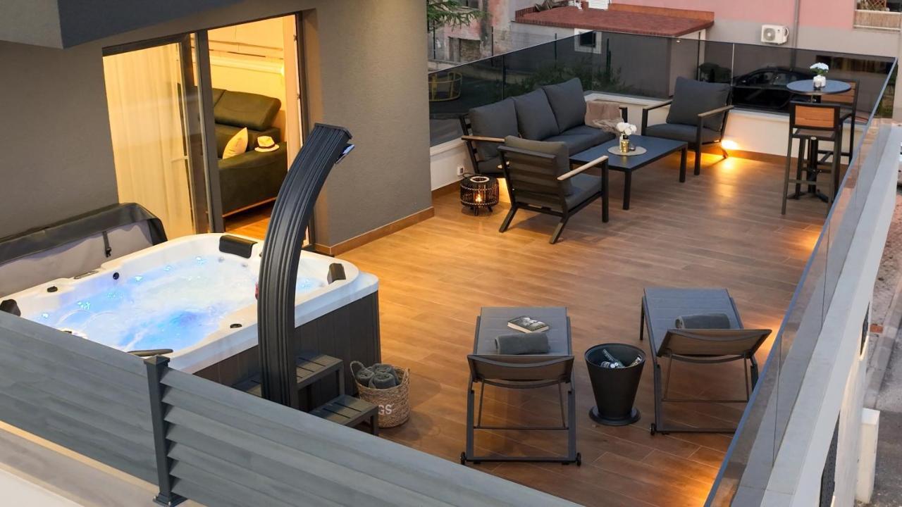 Luxury Apartment Vista Del Sole 시베니크 외부 사진