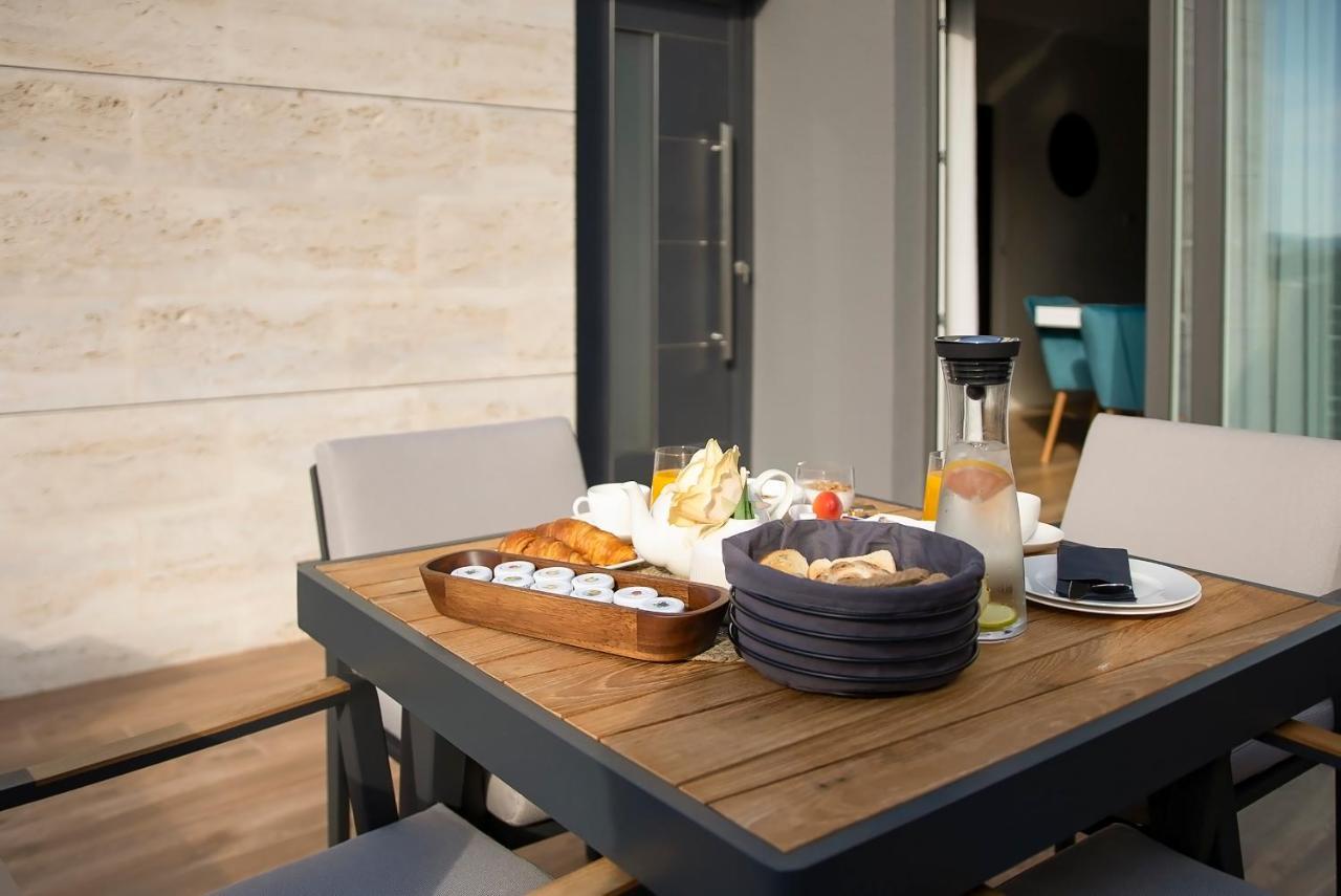 Luxury Apartment Vista Del Sole 시베니크 외부 사진