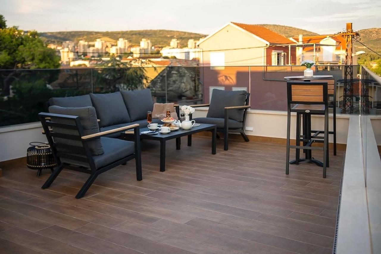 Luxury Apartment Vista Del Sole 시베니크 외부 사진